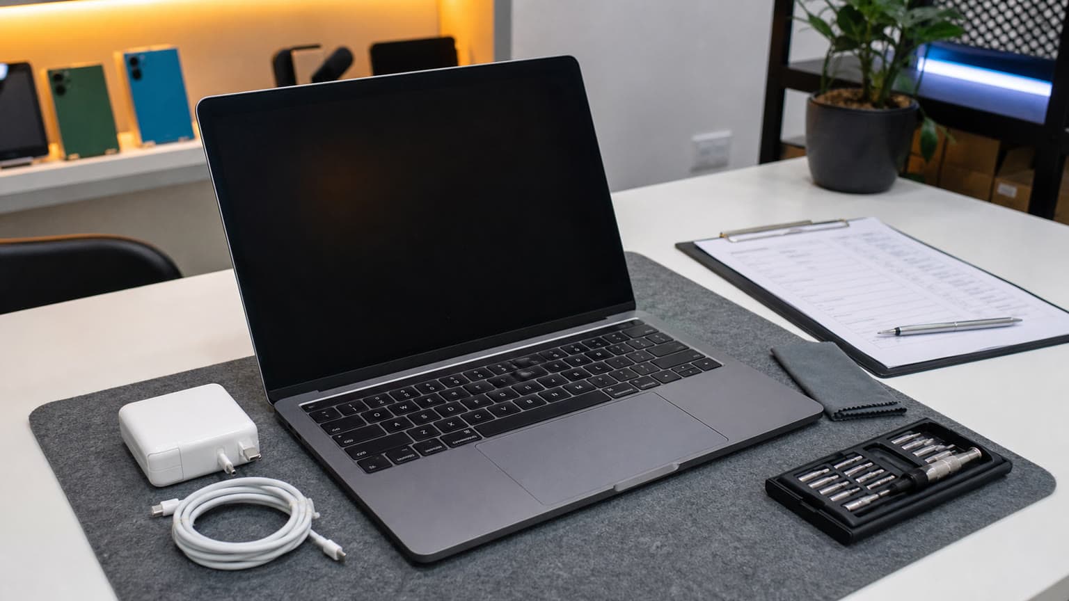 13-inch MacBook Pro 2017 at ₦287,500: the Intel Mac to buy only after these checks